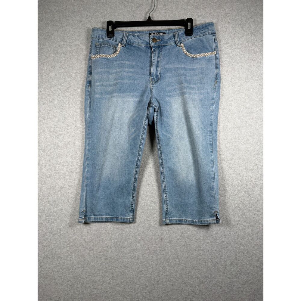 Baccini 12P Light Wash Pearl Rhinestone Embellished Denim Capris 3925